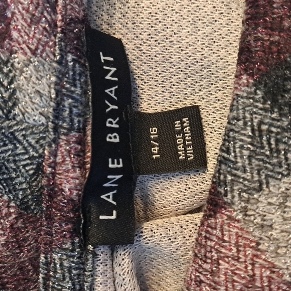 Lane Bryant women's 14/16 cowl neck top diamond design - Picture 5 of 7